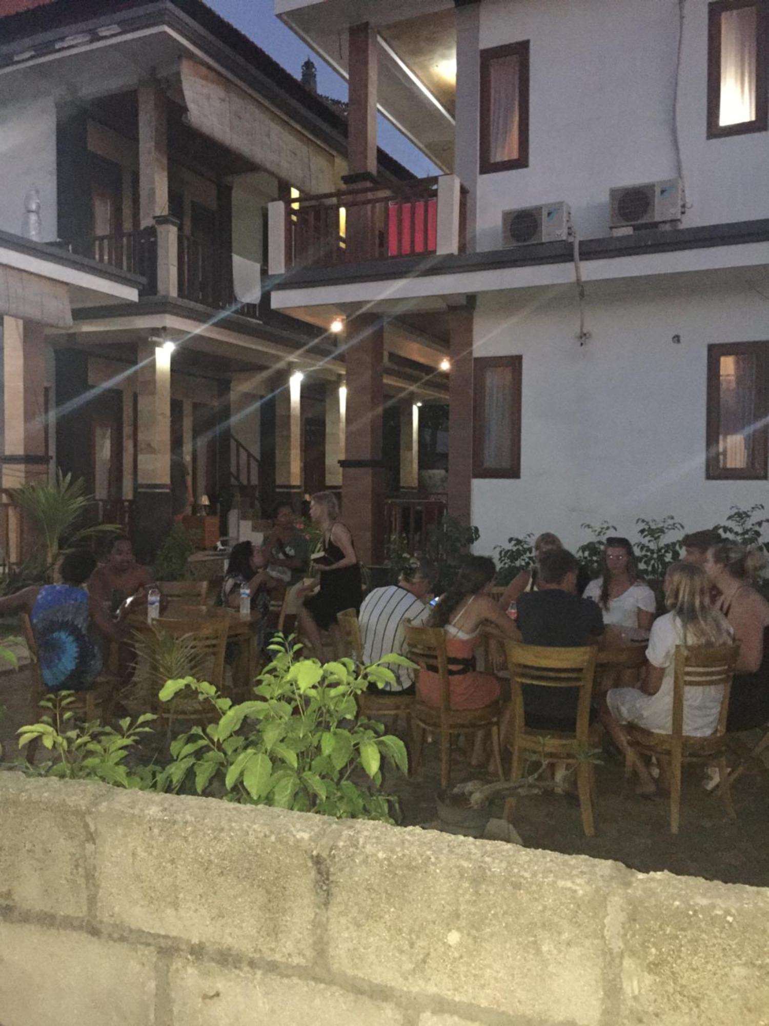 Bima Homestay Lembongan Nusa Lembongan Exterior photo